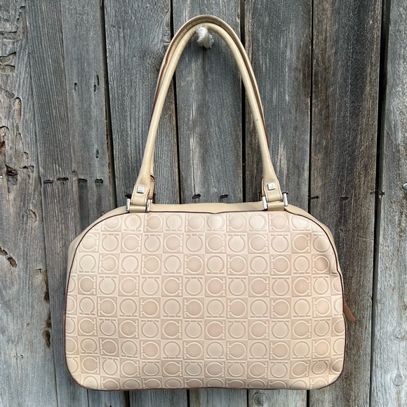 Salvatore Ferragamo Vintage Y2K Gancini Embossed Leather Handbag Beige - Picture 8 of 16